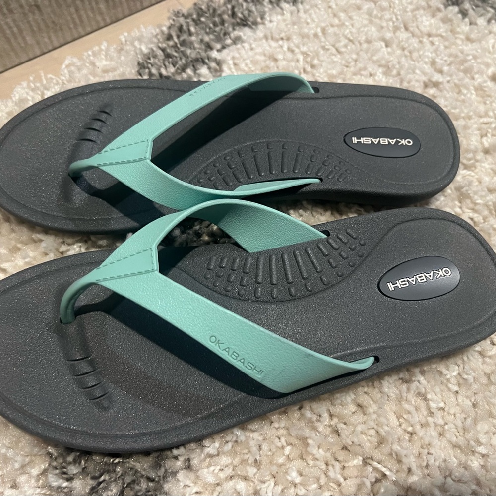 Okabashi Women's Aqua and Dark Gray Sandals